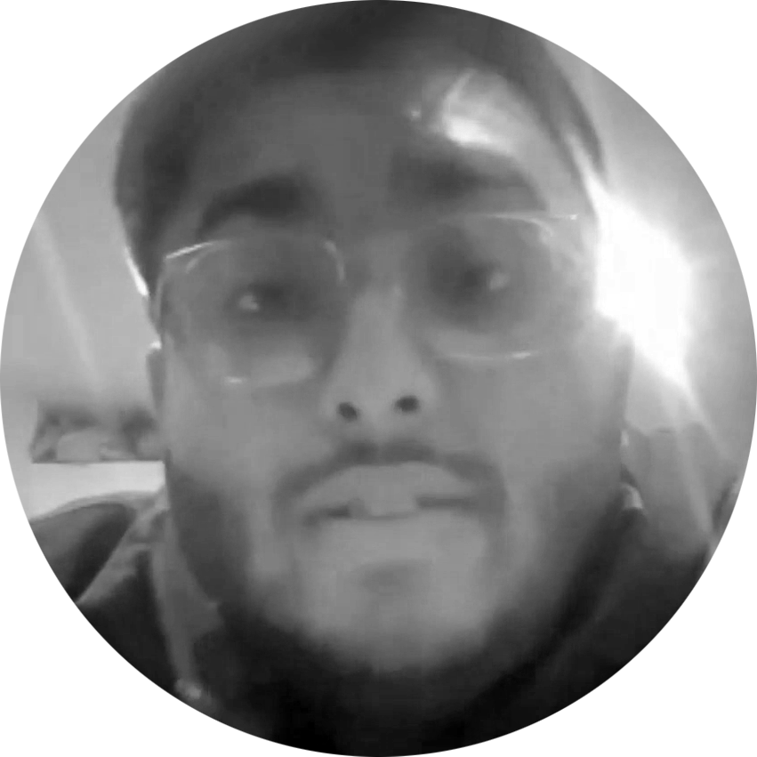 zaki bw circle